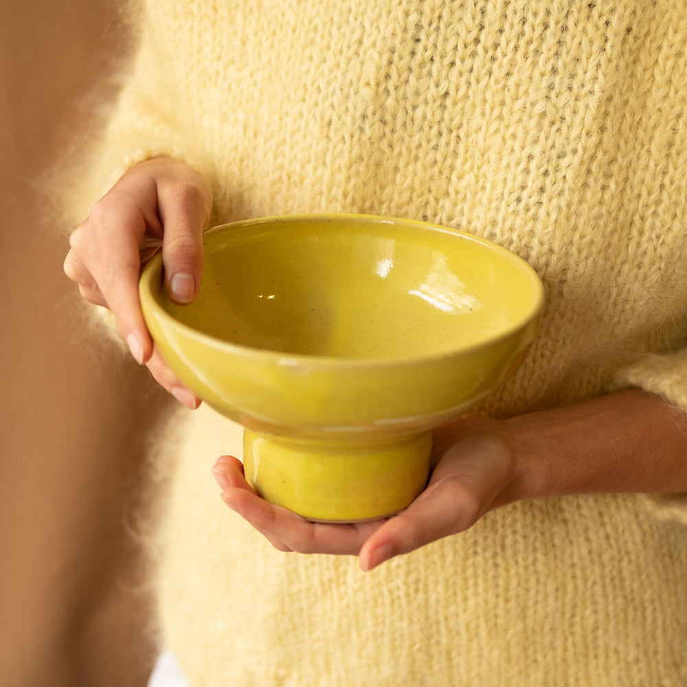 Yellow ceramic fruit bowl - Sister the brand