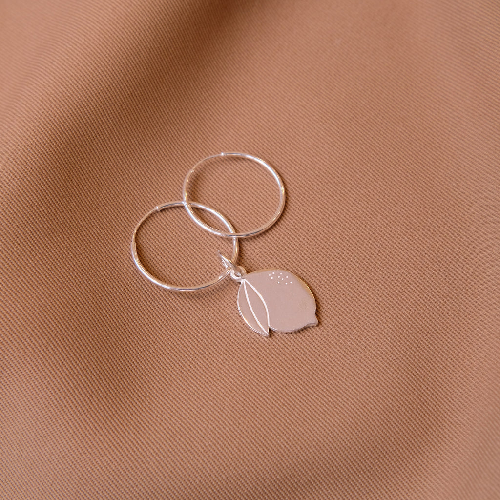 Hoop Earrings with Lemon Pendant - Silver - Sister the brand