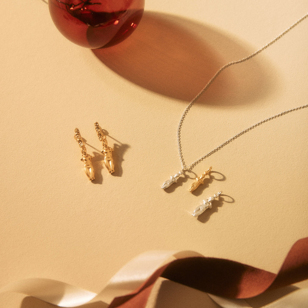 Aphrodite Pendant & Necklace - Gold-Plated Silver - Small - Sister the brand