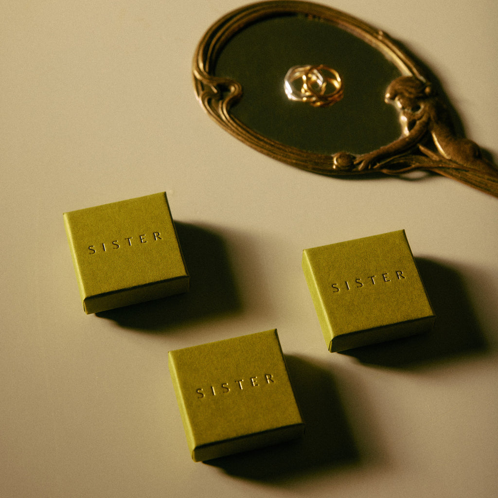 Aphrodite Pendant & Necklace - Gold-Plated Silver - Small - Sister the brand