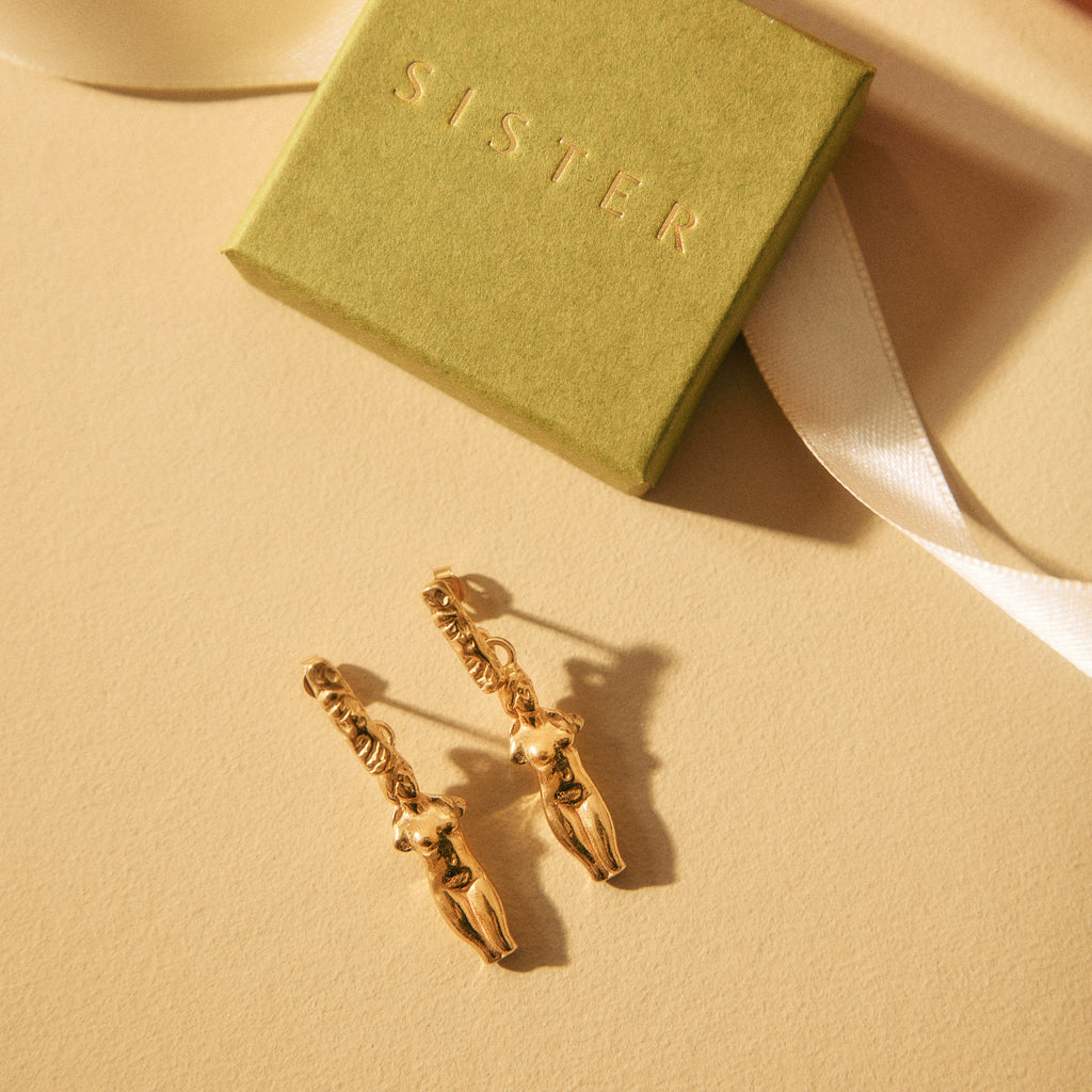 Aphrodite Drop Earrings Large - Gold-Plated Silver - Sister the brand