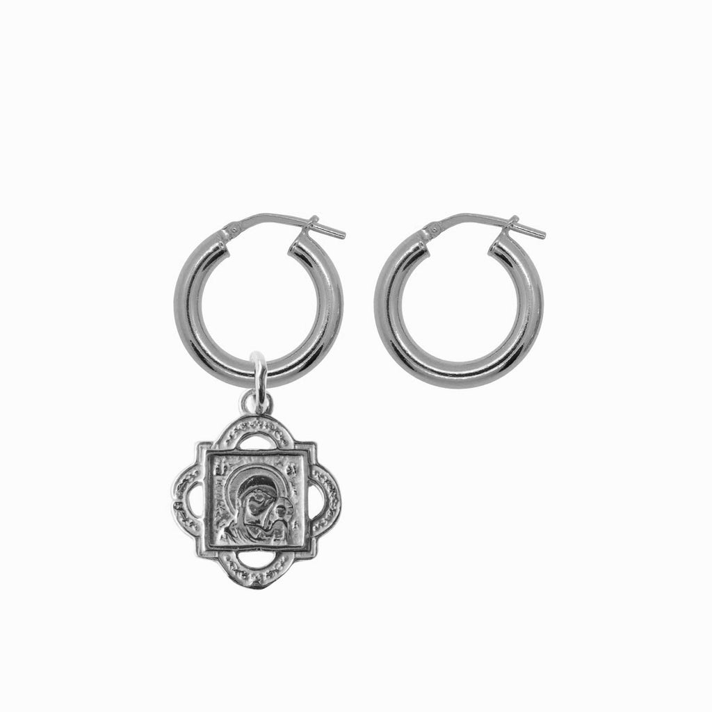 Chunky Hoop Earrings with Quatrefoil Pendant - Silver - Sister the brand