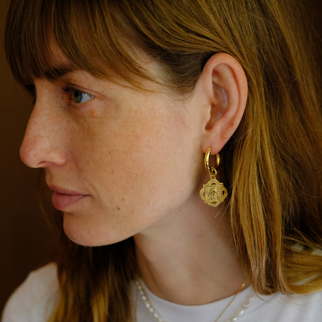 Chunky Hoop Earrings - Small - Gold-Plated Silver - Sister the brand