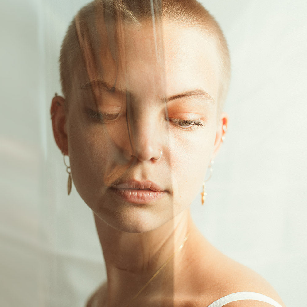 Gold-Plated Silver Hoop earrings with Aphrodite Pendant - Sister the brand