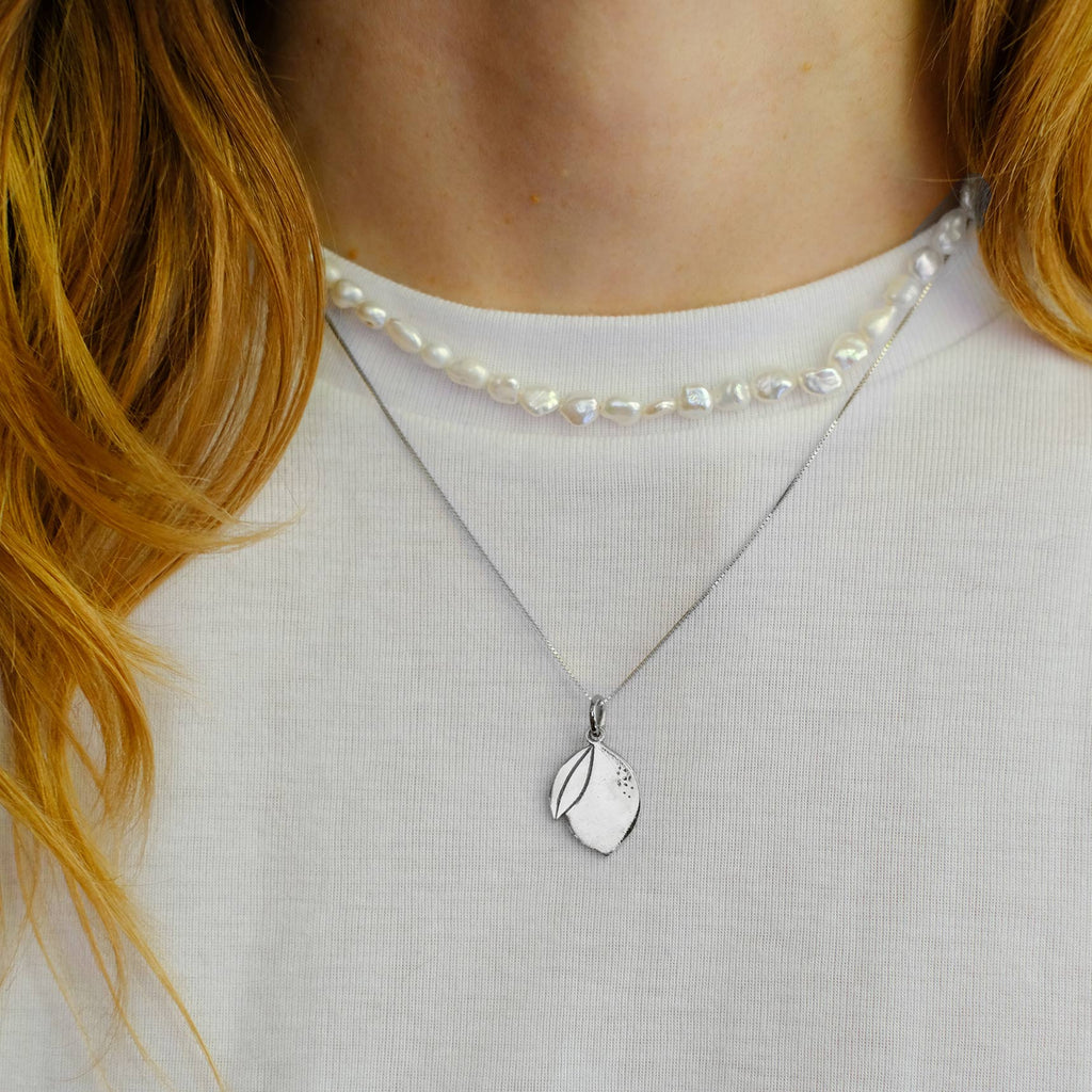 Lemon Pendant & Necklace - Silver - Sister the brand